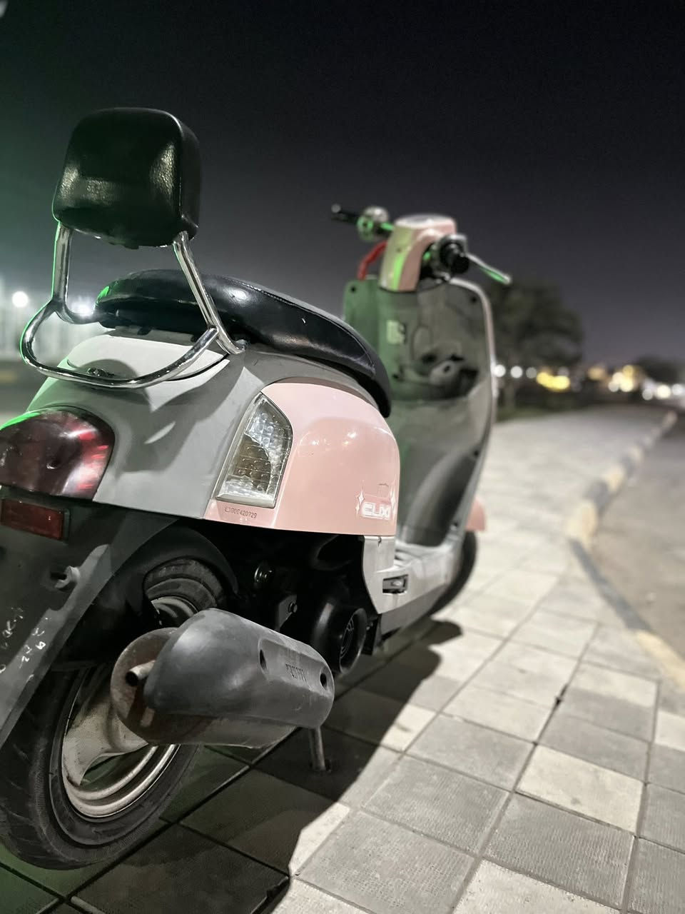 دراجه للبيع بوليس جراحه فول الفول ومضمونه
تفاصيل
دراجه ما مفتوحه نضيفه كلش كلش ما صالها شهرين من طلعت من المعرض 
بس محتاج ومستعجل على بيعتها 

العنوان كربلاء شارع الملعب 
السعر 850 الف. وبيها مجال حك الجيه
دراجه انطيك بيها ضمان سبوع مكينه


**إذا كنت صاحب هذا الإعلان وتريد حذفه لأي سبب، رجاءا أرسل رسالة إلى الدعم الفني**