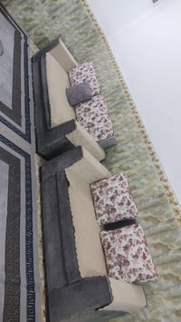 تخم للبيع السعر 200 وبي مجال العنوان/بغداد/الدوره/ابو دشير  0771198268...