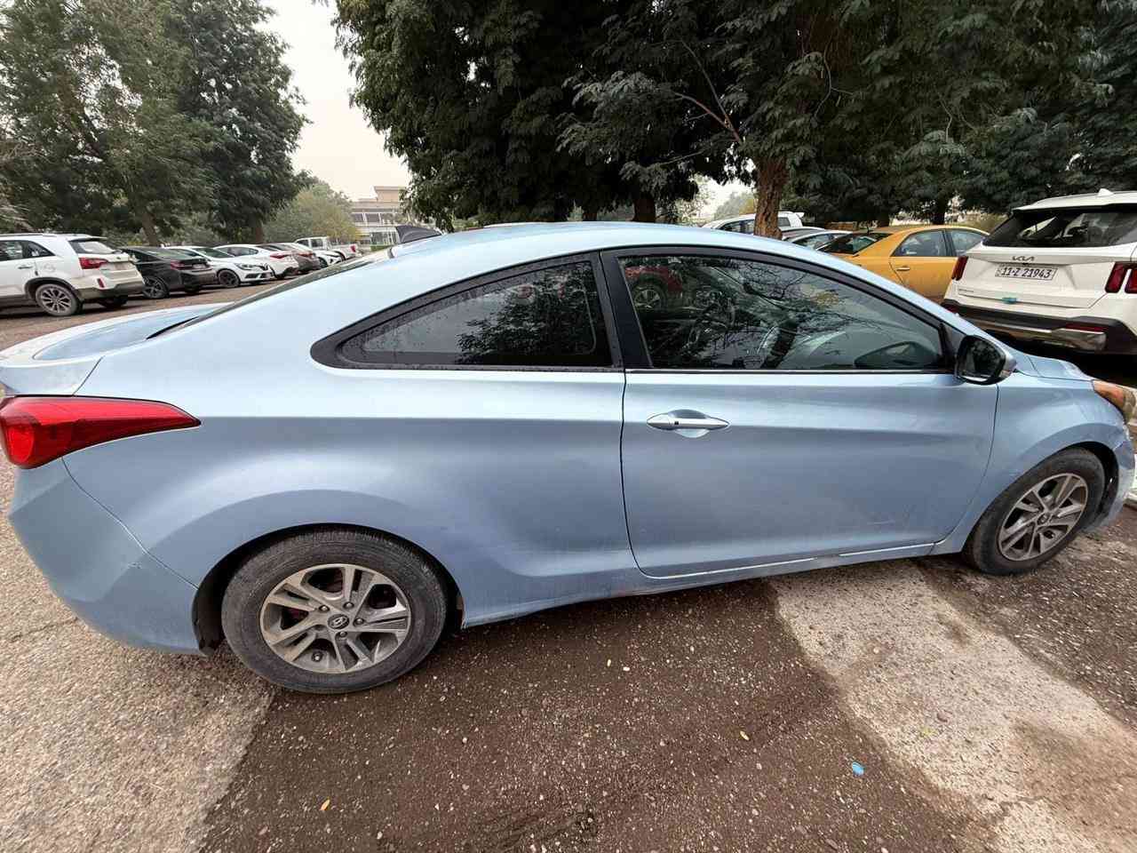 السلام عليكم النترا تك باب للبيع وارد امريكي ضربتها باب
وبيها هنا ضربه باب سايق تتعدل بل بارد السيارة بصمة سلايد روف ماشية 112 الف
ميل
كير ومكينة وتبريد مكفول
تحويل مباشر
مكاني بغداد العامريه *********** رقمي الثاني ***********
