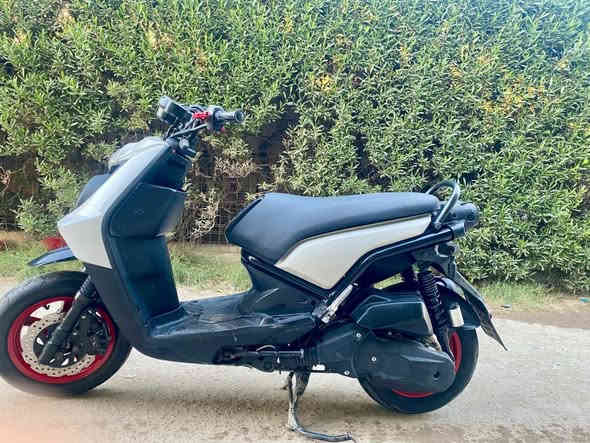 سلام عليكم دراجة جبلي للبيع دراجه مكفوله كفاله عامه شرط عله الفحص دراجه صار شهر من نازله من الرمبه المكاتبه والمنفيس يعني اوراقه كامله دراجه بصوره عامه خير من الله السعر خاص متواجد ماسنجر واتساب ***********
