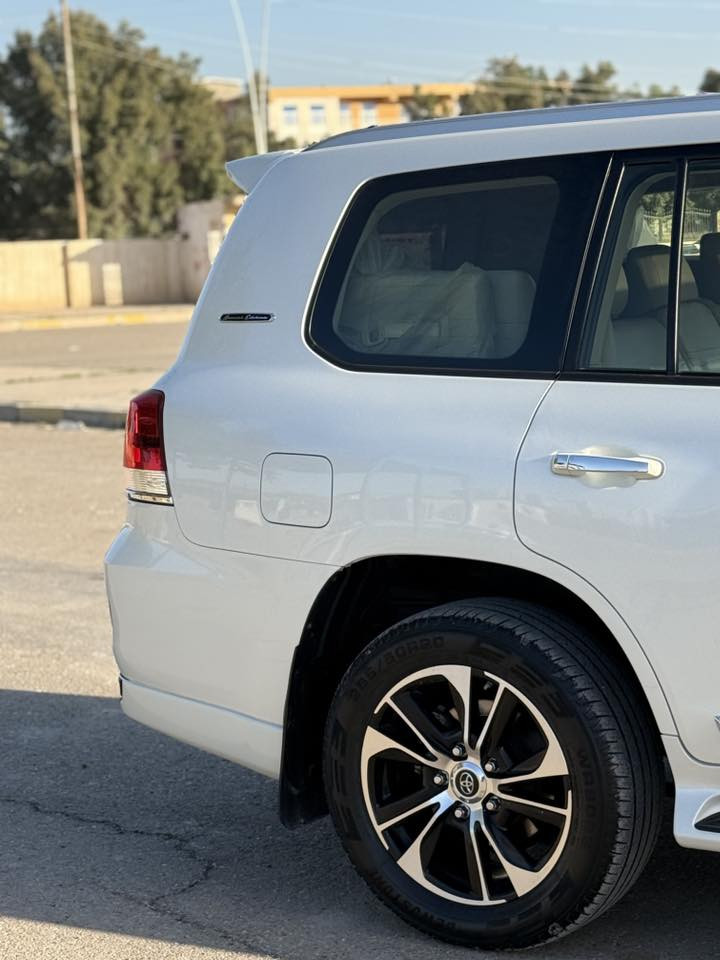 لاندكروز GXR 2021 (جيهان) V6

ماشيه 100 km
المواصفات
فتحه / كشنات جلد/ 4 كامرات كامره / تشغيل عن بعد / مانع انزلاق / دفع رباعي/ مري شفط / تحكم ستيرن/ مثبت سرعه / خمس بصمات ابواب/ شاشات خلفيه 
رقم الهاتف ***********
مكان السياره سامراء
( السونار مرفق بل منشور ) 
السعر (488)
