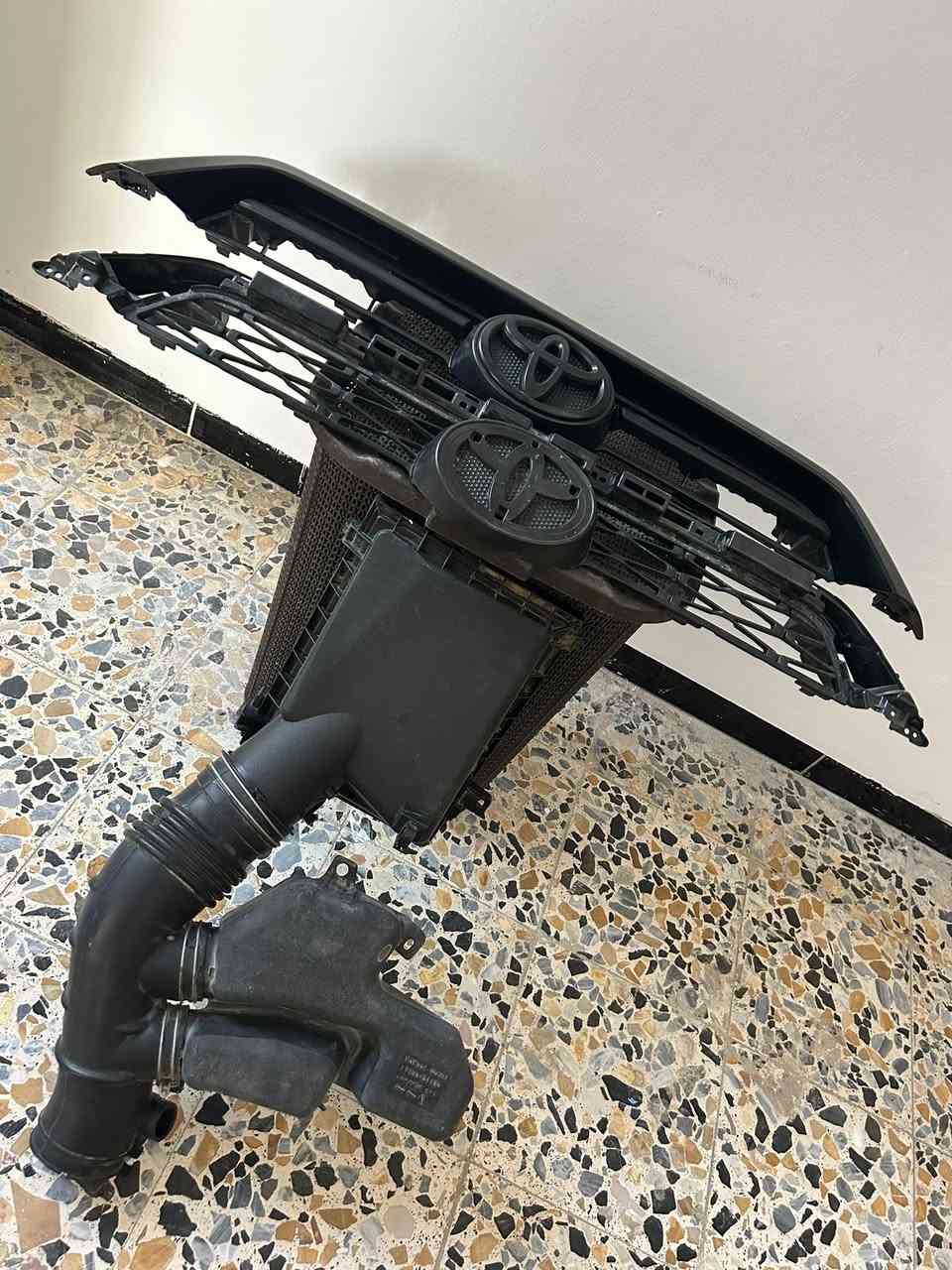 السلام عليكم  توفرت غراض فور رنر متنوعة
زوج  لايت اصلي وكالة زيرو من موديل 22 إلى 24

لايت اصلي جهة اليمين اصلي من 14 إلى 20

بك لايت اصلي وكالة مكاني بغداد

للتواصل ***********

يوجد توصيل
