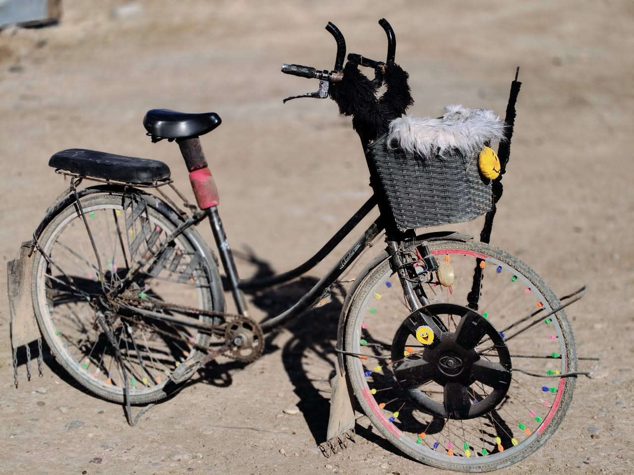 السلام عليكم باسكيل للبيع السعر عل خاص معا التفاصيل


**إذا كنت صاحب هذا الإعلان وتريد حذفه لأي سبب، رجاءا أرسل رسالة إلى الدعم الفني**