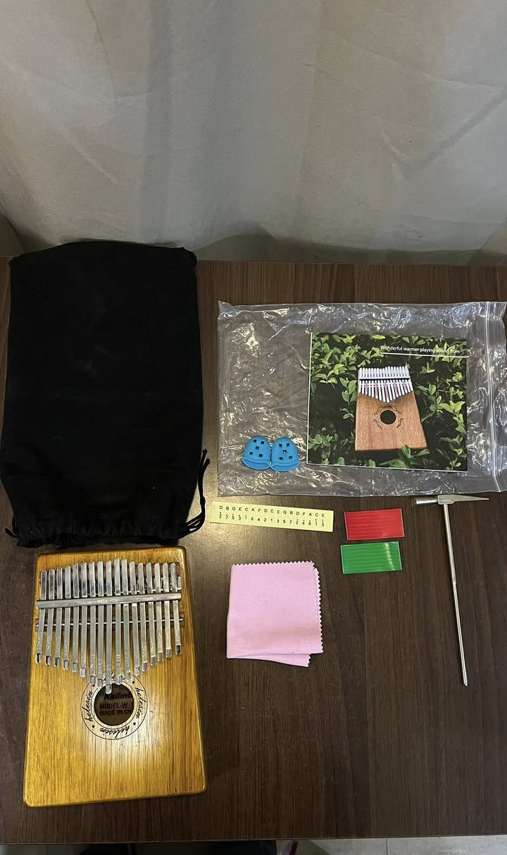 آلة موسيقية بهذا الشكل
سعره 20 الف


**إذا كنت صاحب هذا الإعلان وتريد حذفه لأي سبب، رجاءا أرسل رسالة إلى الدعم الفني**