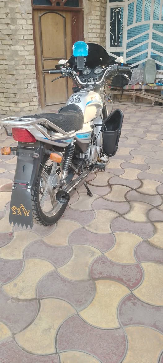 دايوان للبيع
بيهه بخار يجي ويروح 
موديل 2020مكاني بغداد عبيدي 
لسعر 650للستفسار ***********
