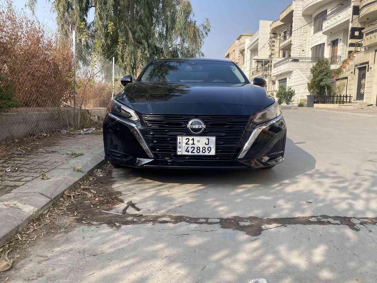 نیسان التیما  SL مۆدئل 2023 
سەیارەکە clean title لە 
سەیارەکە 26 کم ڕۆشتووە
ڕەقەم شانسی:1N4BL4EV2PN349661
0776 1432012
0750 174 5363
