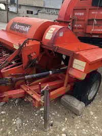 للبيع دكاكه هارماك موديل 2017نضیف ٢عربانه كورك 07704878319اسیا  075046...