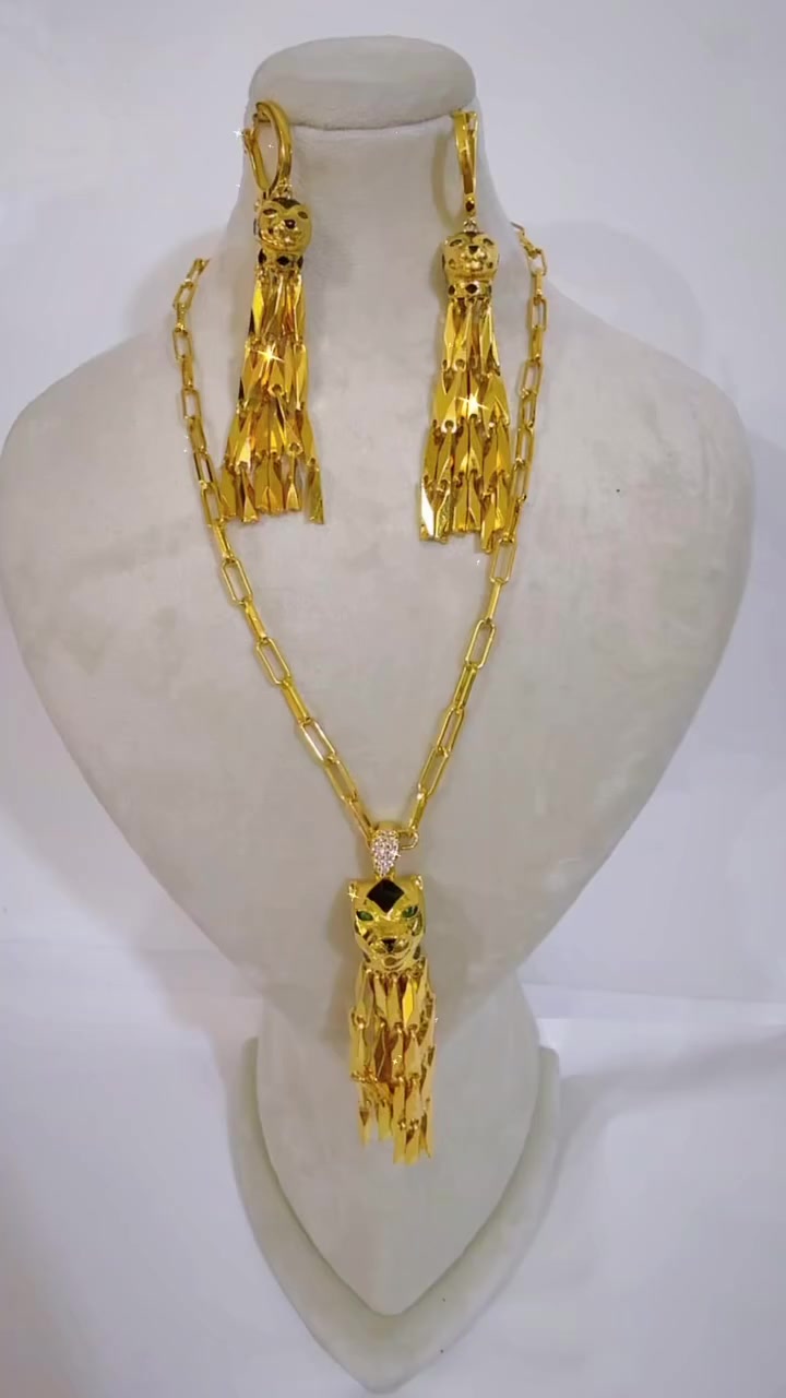 ملاك للذهب البرازيلي
كوالتي فول ضمان لون والجوده 
للحجز مراسلة الصفحه توصيل لكل المحافظات #picturechallengememeschallenge#كوالتي #\اكسسوارات #اكسبلور_#اكسبلورر_#اناقه#_موظه ملاك للذهب البرازيلي


**إذا كنت صاحب هذا الإعلان وتريد حذفه لأي سبب، رجاءا أرسل رسالة إلى الدعم الفني**