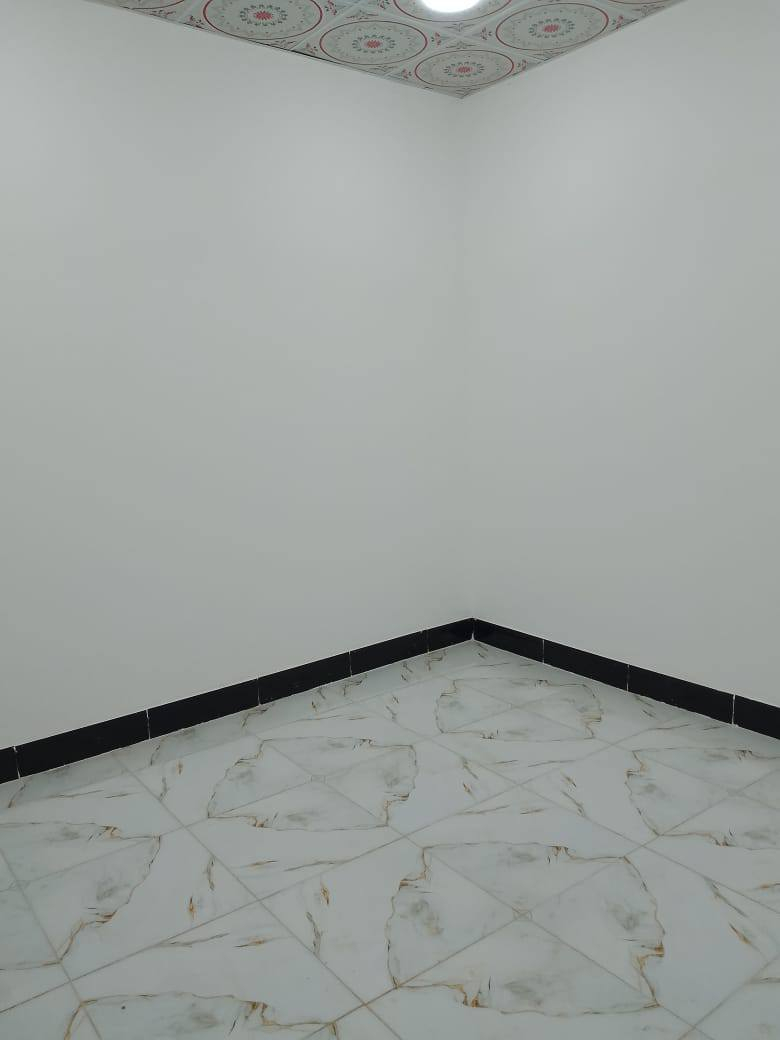 #اسعد_الله_اوقاتكم_بكل_خير⁉️👋

دار سكن للبيع 🏠🏠 

#المساحة::100متر

#العنوان:: البصرة أبو الخصيب منطقة أم النعاج مقابيل حي بغداد قريب علة الفوك 

#جنس_العقار::طابو مالك صرف زراعي باسم عراقي سند 25 وكالة ونصخ من الطابو ومكاتبة من المالك مباشره 

#يحتوي:: البيت على غرفتين٢ منام كبار 
وديوانية 
ومطبخ وصالة 
وصحيات 

بناء بلوك 
شارع 10م 

جميع الخدمات متوفرة ماء كهرباء مدارس نت كلشي قريب على 
#السعر((78مليون وبي مجال))
#اللاستفسار:: إلا تصال على الهاتف ☎️📞 
☎️((***********))☎️
