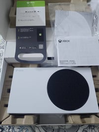 اكس بوكس S • ٥١٢ جيجا • يدّة أصلية