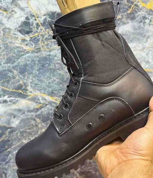 تخفيضات... تخفيضات
بسطال باتو لونين صحراوي والأسود
السعر 40 الف
للاستفسار ***********
