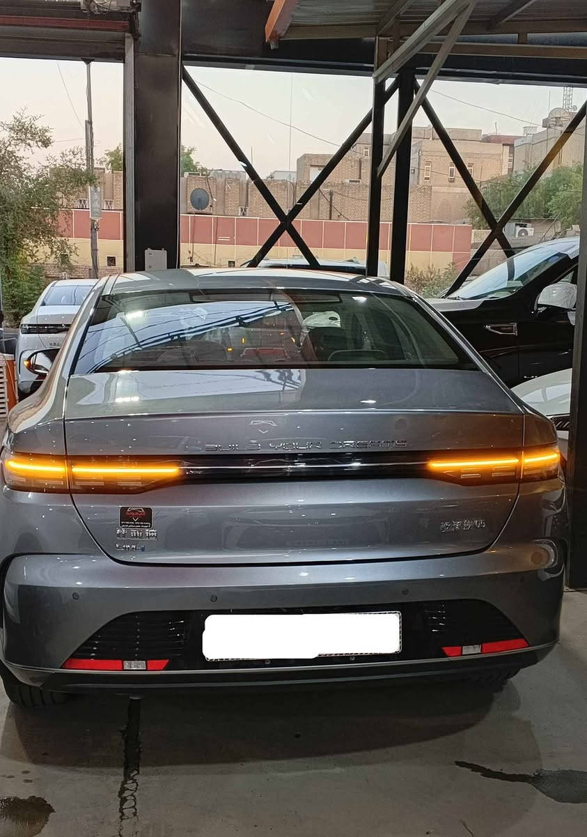 🚗 للبيع ديستروير 2025 ماشية 24 الف تقريباً بيها خدوش مثل ماموضح بالسونار 

✔️ كاميرا خلفية
✔️ حساسات خلفية
✔️ شاشة عدادات رقمية
✔️ مثبت سرعة
✔️ تشغيل بصمة ودخول ذكي
✔️ شاحن لاسلكي للهاتف
✔️ كاميرا 360 درجة
✔️ حساسات أمامية
✔️ نظام المحافظة على المسار
✔️ نظام مراقبة النقطة العمياء
✔️ نظام الكبح التلقائي للطوارئ
✔️ مكيف أوتوماتيك
✔️ منافذ USB أمامية وخلفية 

السعر:18.500.000
واتساب *********** بغداد, العراق
