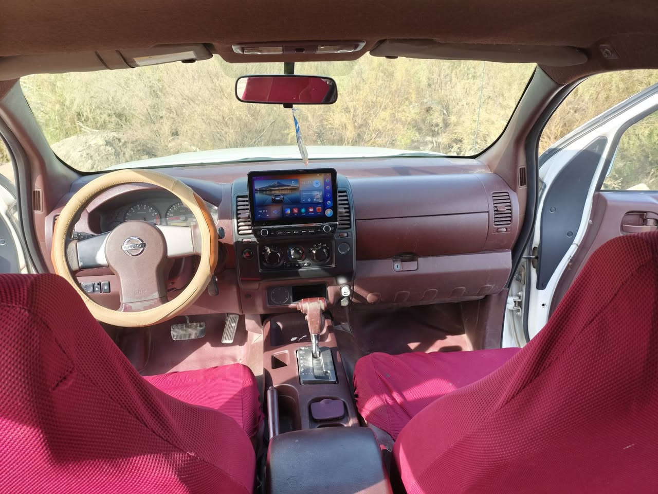 سلام عليكم نيسان نيفاره اللبيع موديل 13 رقم بصره سنويه 30 تبريد شغال عنوان ذي قار سوق شيوخ محور فيفتي كير وتماتيك سعر 88 تصا ل ***********.   ***********
