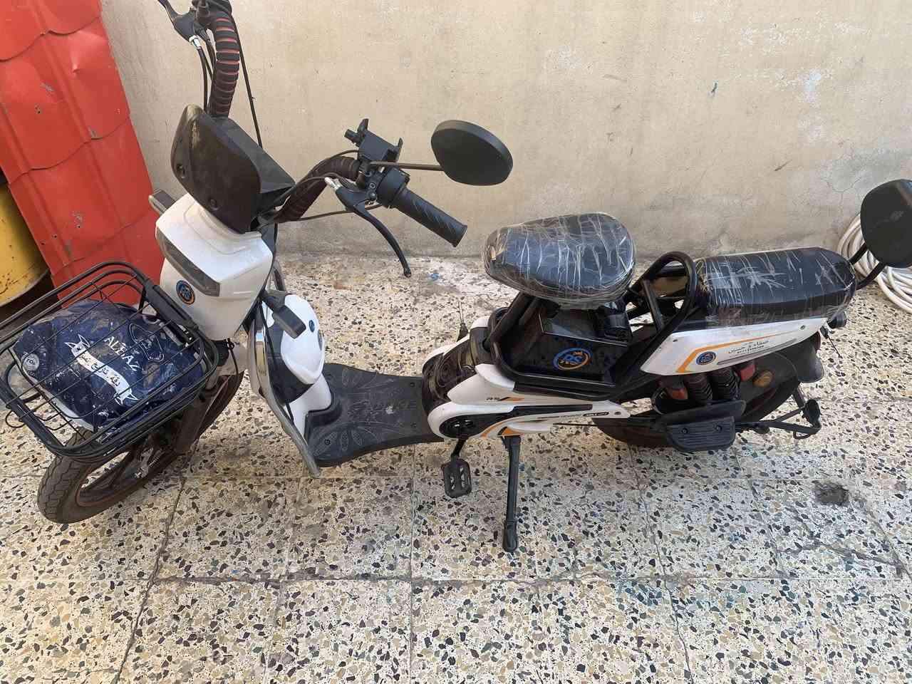 مطور لبيع السعر 400
الاستفسارات على الرقم 
***********
