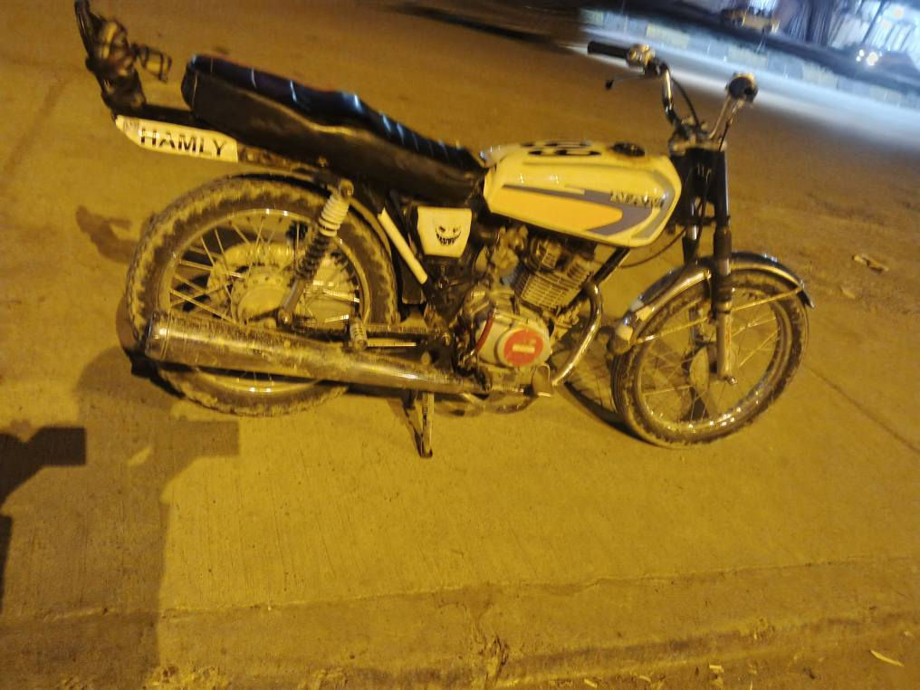 السلام عليكم اخوان ماطور تايكر 20لاصرف ولانفخ مكينه خرسه بس ايعوزه كشن كشنه تعبان السعر 275وبيه مجال اذا شراي اتصل او راسل واتساب ***********
