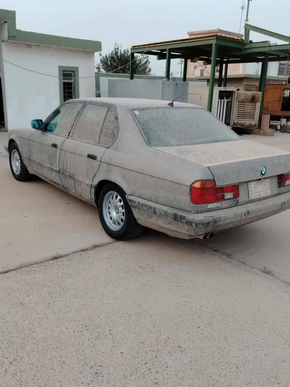 بي ام 730
رقم نينوى 
كير محرك شرط 
كير قبل شهرين شديتو جديد حاويه 
تدفئه تبريد 
كشانه جلد 
هيترات كشانه 
فتحه صقف 
دبل ايرباك 
دبل جكمجه 
حساسات خلفي 
قفل مركزي حتى باب البنزين 
صندوق شفط 
صدر تواير كله جديد 
لايت زنون 
سياره جاهزه وجديده 
السعر 68
والشراي يتصل ***********
