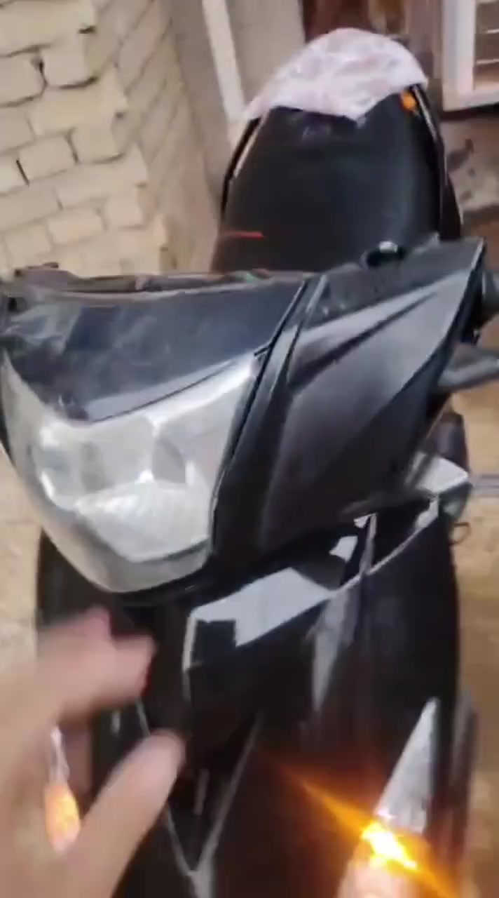 السلام عليكم دراجة GTR للبيع الدراجة مكفولة من مكينة من كفرات من كهربائيات من شلعة من معدل من كلشي مكفولة دراجة جديدة نازلة من الرمبة بشهر 3 بي9 كلشي بيها بلادي وشغال دراجة نظيفة وخير من الله سعر مليون و100 وبيها مجال للشراي مكاني بغداد


**إذا كنت صاحب هذا الإعلان وتريد حذفه لأي سبب، رجاءا أرسل رسالة إلى الدعم الفني**
