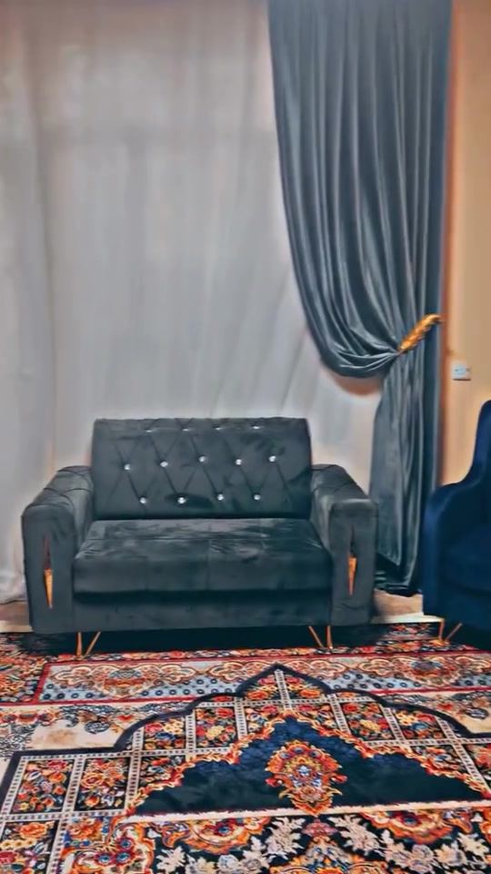 غراض بيت كامله للبيع معه سبالت مصار شهريا من مشتريهم
***********
