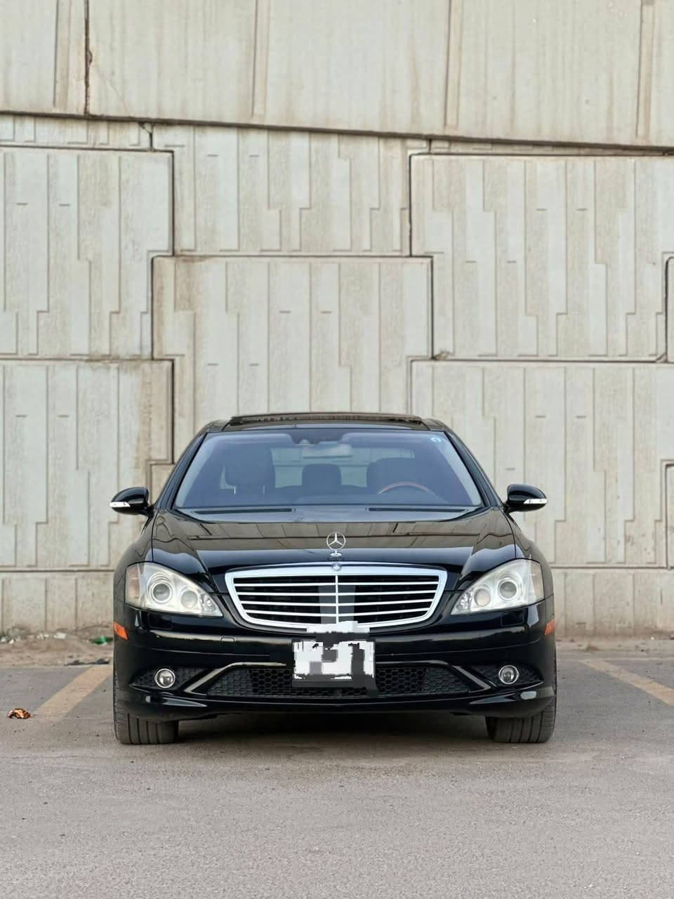 السلام عليكم مارسيدس 2007 الباب الطويله 
  S550 AMG وارد ياباني دخول جديد رقم بغداد دولي بأسمي 
فول مواصفات بانورما مقاعد مساج كامره ليليه فول للاخير  
مكان السياره بابل حله 
السعر 200 وبيها مجال 
للاستفسار 
***********
