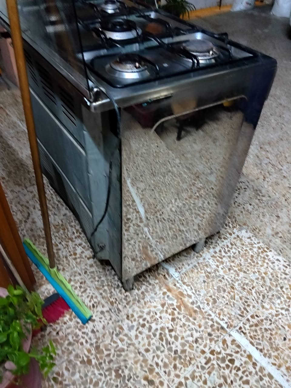 طباخ للبيع نوعيه بوش
نقص باب جديد سعر 60 الف


**إذا كنت صاحب هذا الإعلان وتريد حذفه لأي سبب، رجاءا أرسل رسالة إلى الدعم الفني**