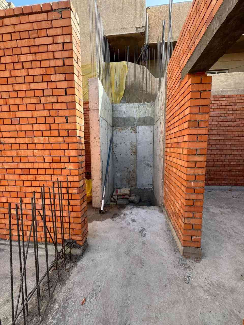 خلفه بناء تمل درجه اولى استلام هندسي ***********
