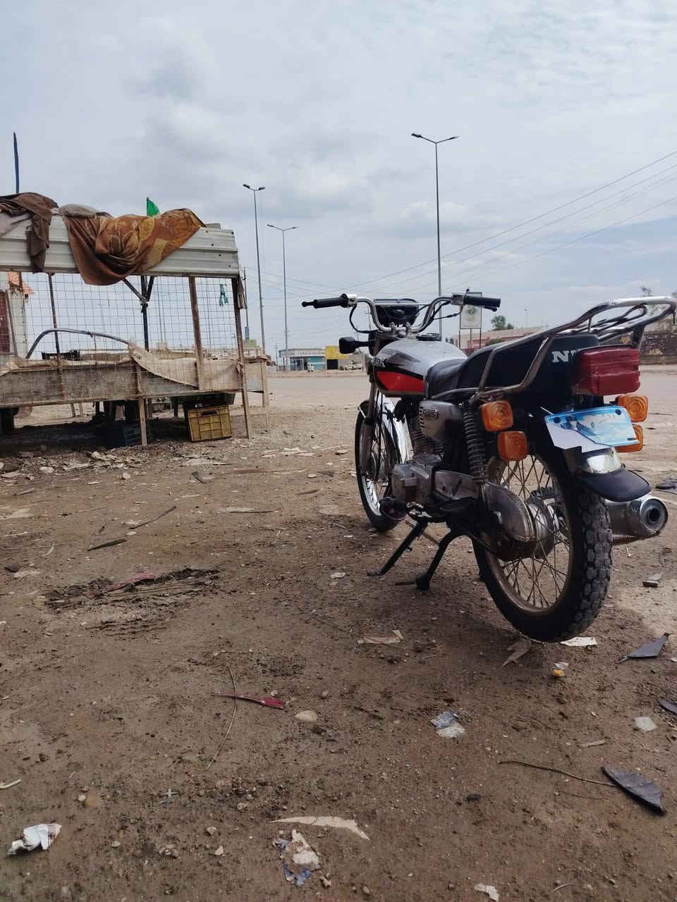 للبيع الاستفسار ***********
