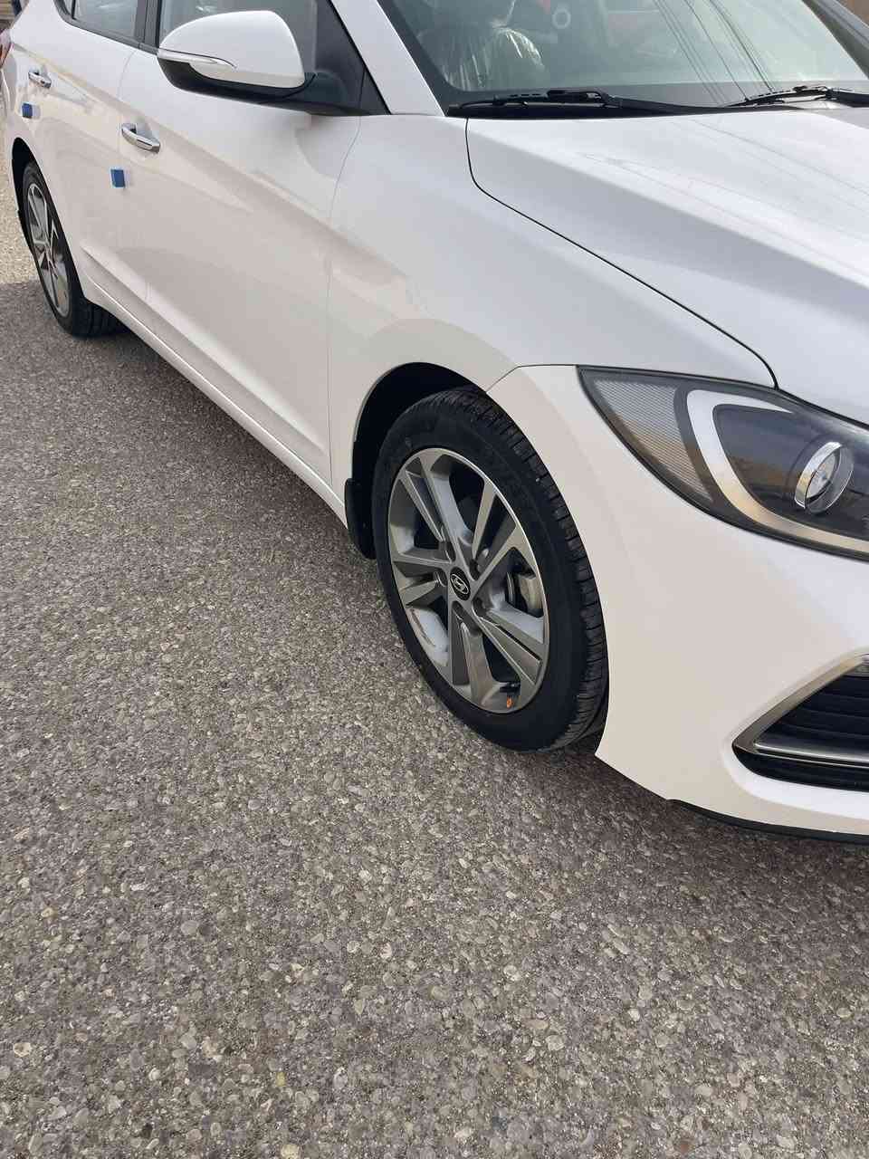 السلام عليكم
للبيع او مراوس حسب القناعه 

هونداي النترا 2019 سوبر 
ماشيه ٣٥ كم حقيقي 
بيه كارت بحافت البنيد قليل 
سونار موجود بالمنشور 
فول مواصفات 1/1
فتحة سقف
مري شفط
اشاير مري
شاشة كبيره
تشغيل بصمة
بصمة ابواب
تبريد قطعتين
تحكمات ستيرن
انضمة قياده
حساسات امامي خلفي
داخل لونين بيجي واسود مطعم صاج
مكينة 2000 كير اي تي
رقم بغداد الدولي هزة جديده
العنوان : واسط الكوت مركز المحافظة 
للاستفسار : هـ ***********
