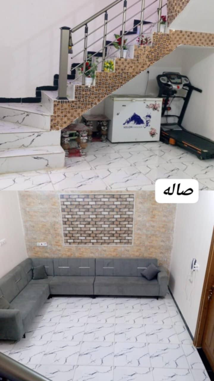 على بركة الله
يتوفر بيت ١١٥ متر ملك صرف للبيع
بناء حديث سنة ٢٠٢٤
الموقع حي الصمود قرب مكتب النائب محمد كريم البلداوي.
خدمات متكاملة.
يحتوي على:
ثلاث غرف نوم
مطبخ
استقبال
صاله
مجمعين صحيات.

للاستفسار أكثر زورونا في مكتب حسن صدام للاستثمار والتطوير العقاري او الاتصال على الأرقام التالية:

***********
***********
