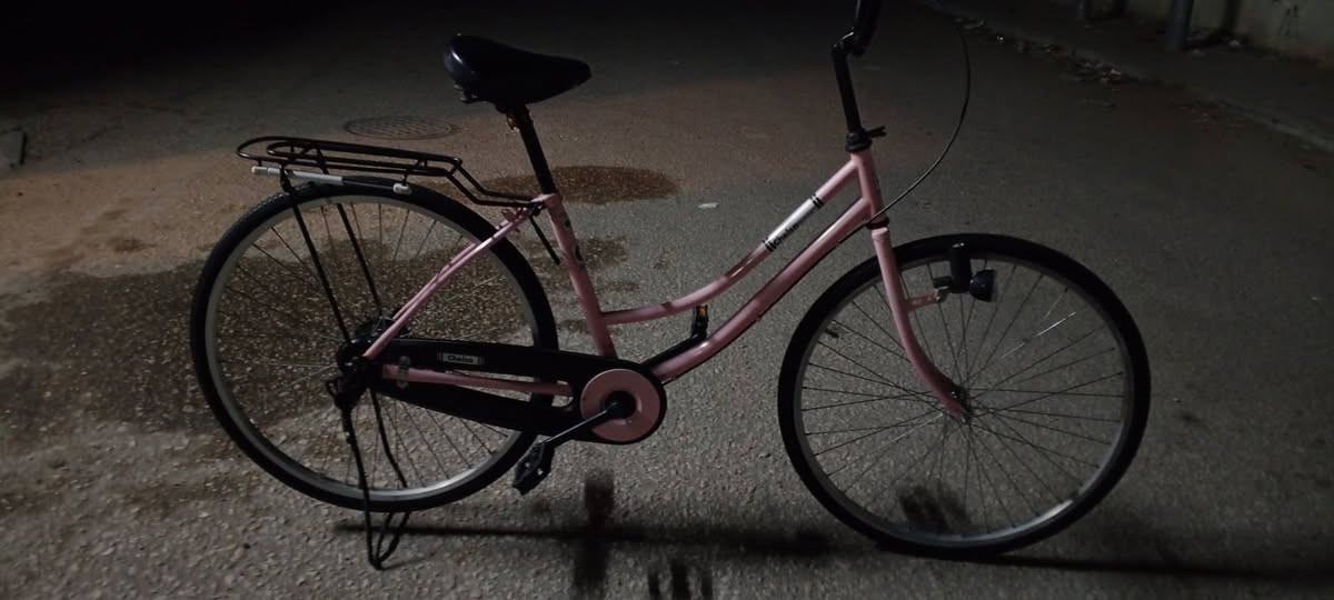 بـايسكـل لبـيع مال بـاله مديل18
حجم 26 نضافته شوفت عينك 
عنواني نجف حي جمعيه 
سـعر140بي مجال لطيبين


**إذا كنت صاحب هذا الإعلان وتريد حذفه لأي سبب، رجاءا أرسل رسالة إلى الدعم الفني**