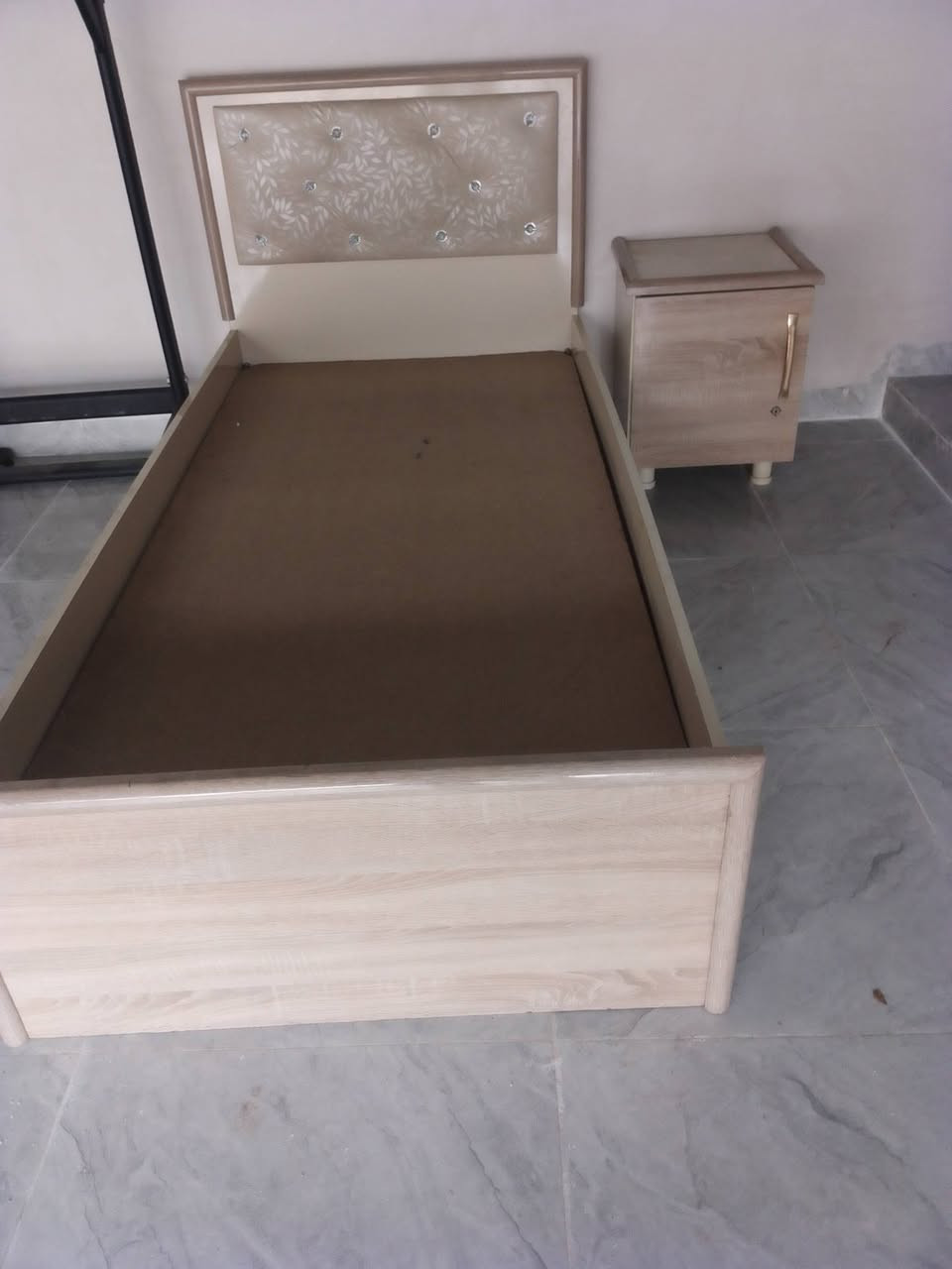 غراض للبيع داخل كركوك
***********/*********** @
