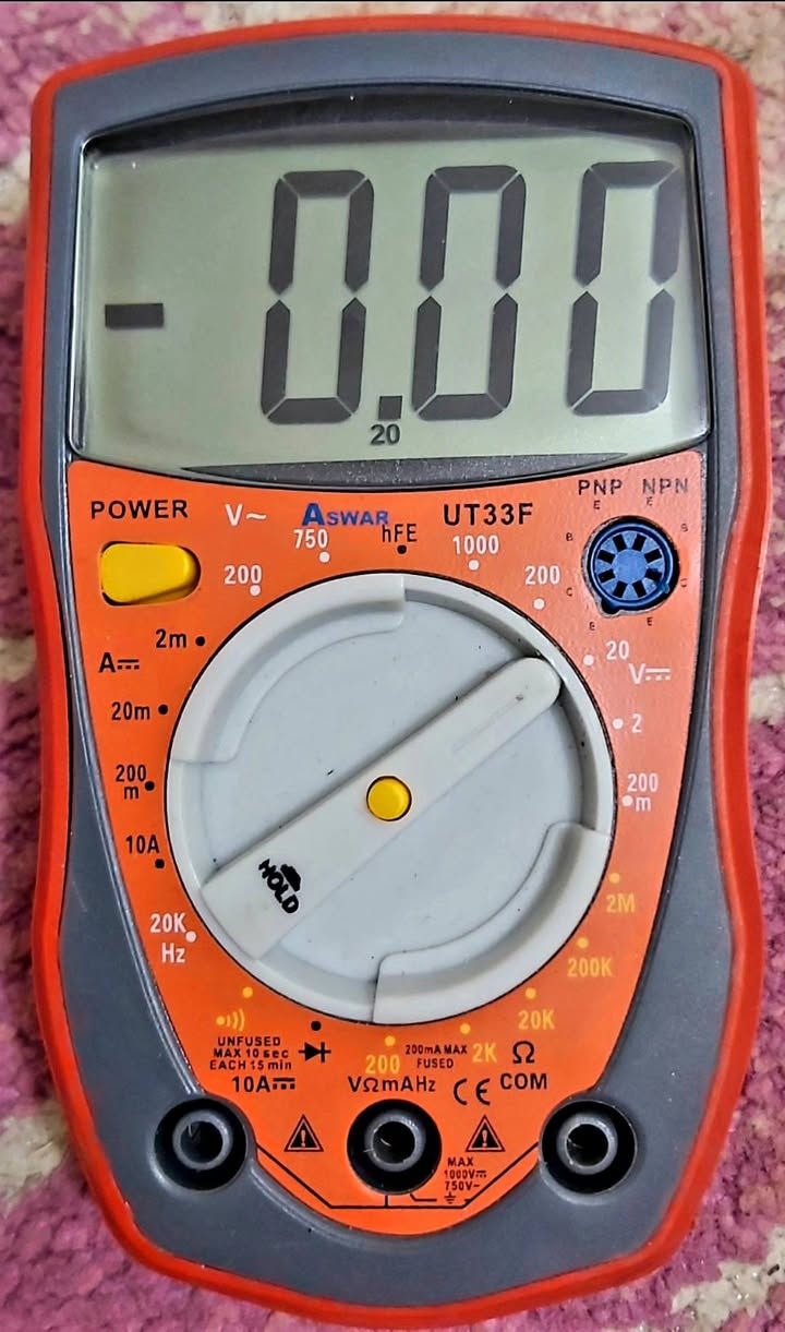 اجهزة ملتيميتر اسوار الاصليه جديده ٣٠ الف الجهازين واصل الك


**إذا كنت صاحب هذا الإعلان وتريد حذفه لأي سبب، رجاءا أرسل رسالة إلى الدعم الفني**