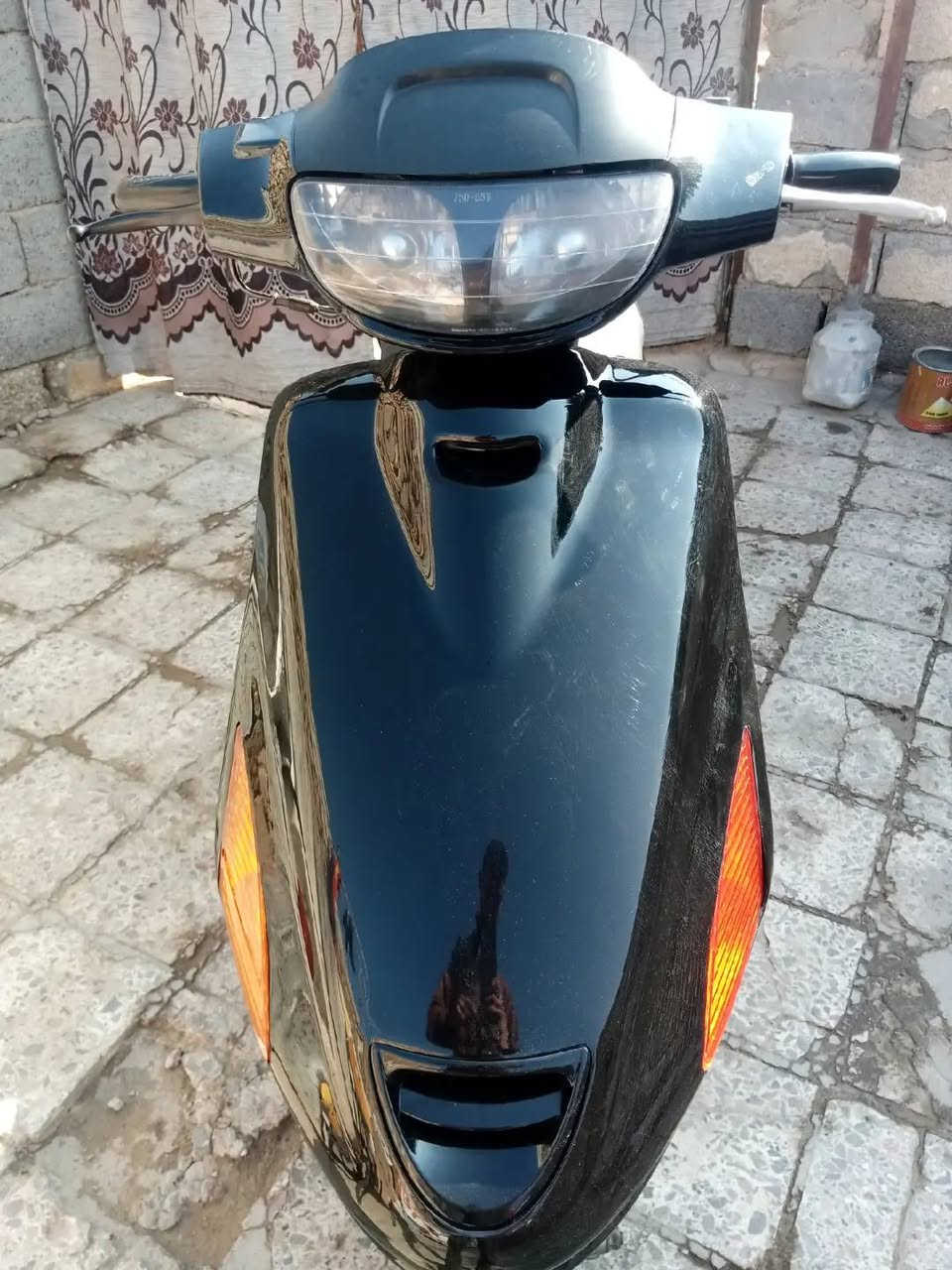 سلام عليكم
فراشه فحل لبيع 
مكفول كفالة محرك مامفتوح 
كهربائيات شغاله لايت وبك لايت 
اشاير خلفي امامي 
حساسات ابريك 
دبلات امامي خلفي شغال 
شعله ومعدل 
مكاني ديوانية 
سعره 550وبيه مجال 
***********
