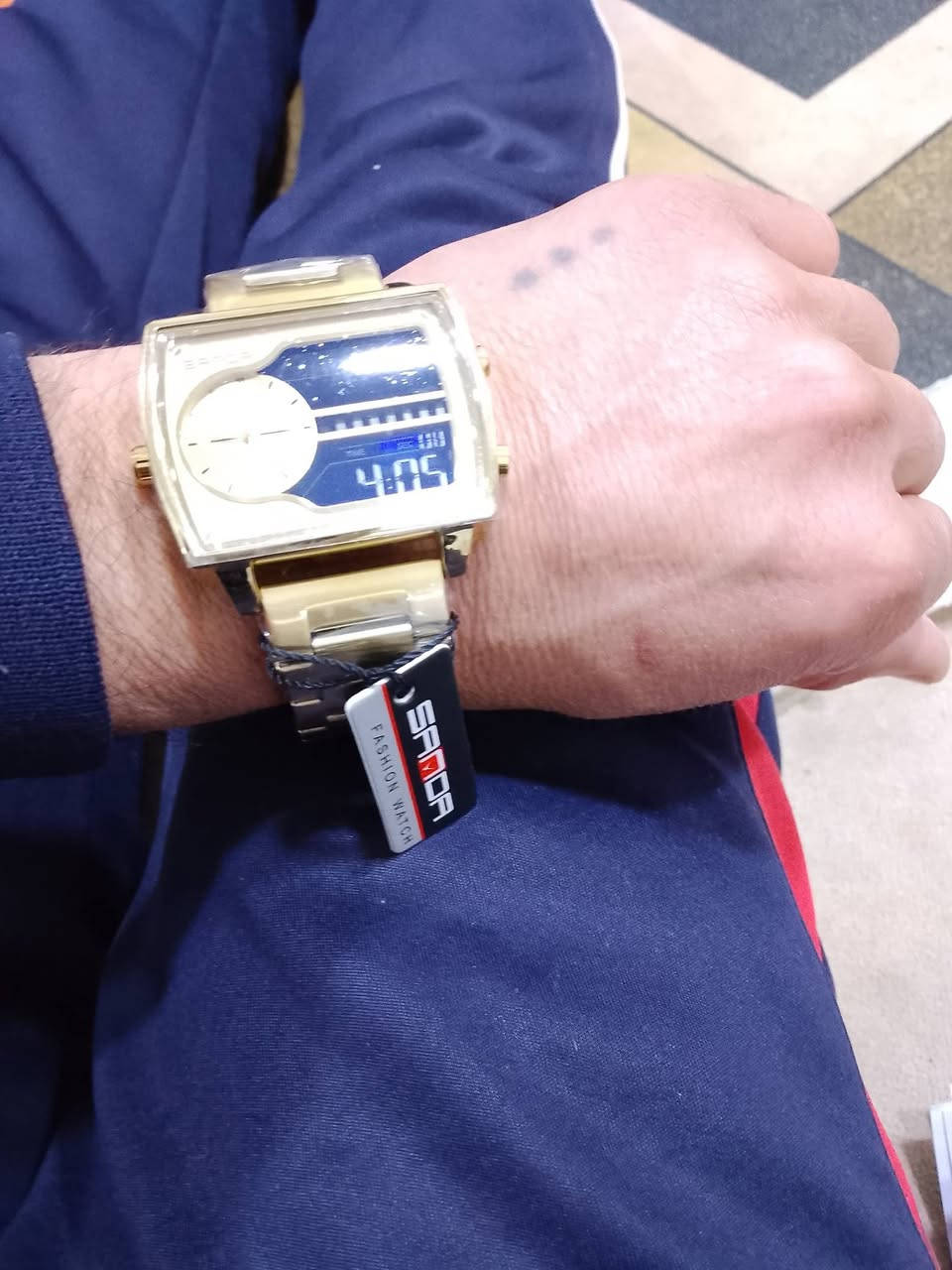 ساعة ماركة وضد الماء ب 35 مكاني شهداء البياع اكو توصيل


**إذا كنت صاحب هذا الإعلان وتريد حذفه لأي سبب، رجاءا أرسل رسالة إلى الدعم الفني**