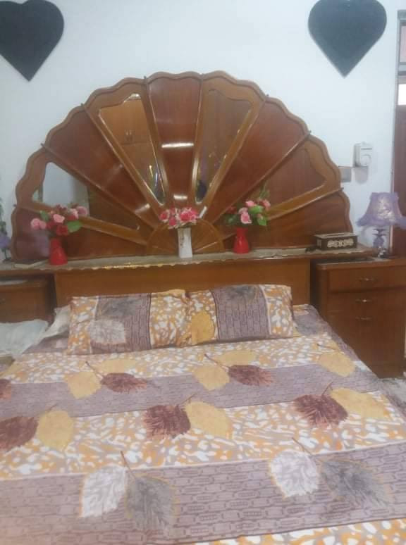 السلام عليكم 
من رخيصة الادمن
غرفة نظيفة أخو الجديد نضافة 90 بالمئة السعر مليون و100 عنوان موصل الأيسر حي القدس للاستفسار 
***********
***********
