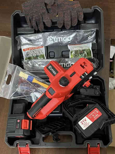 منشار شريطي ماركة utigo

محرك برشلز نحاس

دبل بطارية 
دبل شريط 
دبل زنجبيل 
كفوف سلامة 
عدة تنظيف

الجهاز جديد بالكامل 

سعره 75 و التوصيل مجاني 
فحص امام المندوب 
***********
