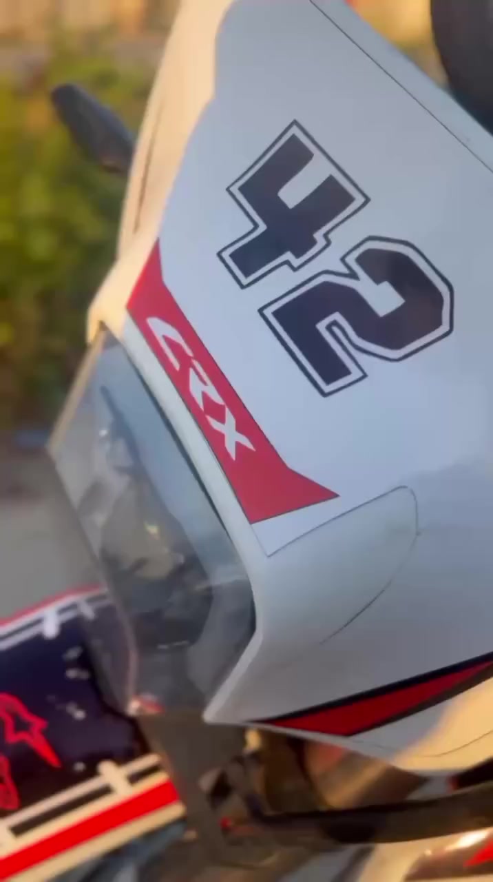 السلام عليكم قفاز اس ار اكس حجم 42 موديل 2025محرك 300سيسي منفيس وأوراق كامل محرك  جديد شرط سبانة مامحطوط علي الدراجة جديدة ماشية ٤الف السعر مليون و550 مكاني صلاح الدين مجمع الدور


**إذا كنت صاحب هذا الإعلان وتريد حذفه لأي سبب، رجاءا أرسل رسالة إلى الدعم الفني**