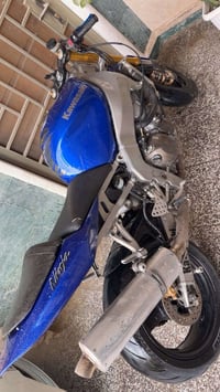 يالله كاوسكي 2004 محرك 636 الدراجه كفاله عامه من كلشي مكينه مكفوله 077...