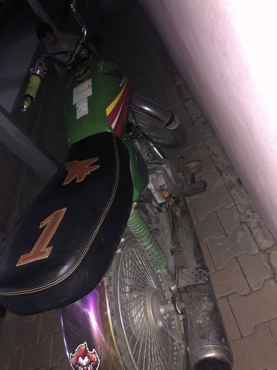 البيع 4كير رياضي اي عيب ما بي السعر 300 بي مجال مراسله او صفحه او الرقم بس وتساب فقط ***********
