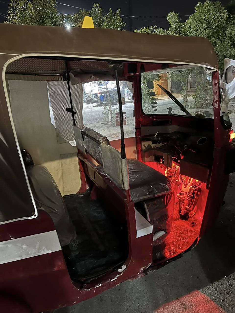 سلام عليكم تكتك ٢٠١٩ شهر ال١١ رقم ديالى تحويل ثاني يوم تكتك خير من الله مكاني بعقوبه خابر ودلل *********** 
سعر ٥٥٠٠وبيه مجال
