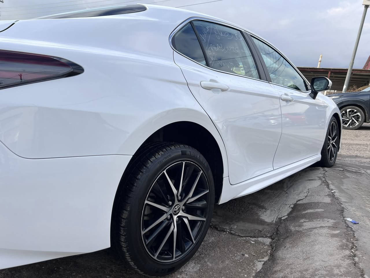 تيوتا كامري
موديل 2024 
وارد أمريكي
ماشي 50 الف مايل 
صياره بيدون رقم تترقم جميع محافضات شيمال
موصفات SE / فتحه/ بصمه/ شفتات ستيرن/
بعد بيها موصفات سياره هيه معروفه
رقم شاصي موجود منشورات 
حادث سياره واحد جاملغ امامي سبحة سايق مبدل شريكه
صياره بيدون صبغ بيدون دواخل حافت باب سايق تعديل
گشر مال صياره بلول بيدون ملا حضات 
صياره بيدون صبغ بيدون دواخل 
لايتات رادار راديتر كولشي بيلادي 
أيرباگ فقت توكمه سيستم
عنوان عقرء 
السعر 240 مجال
رقمل هاتف وتساب علي 
***********
