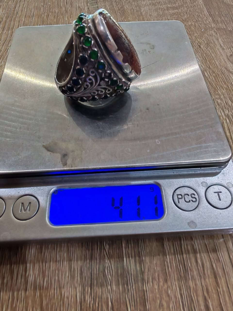 خاتم ثقيل صياغة يدوية وزن الخاتم 41,1غرام للبيع *********** التواصل
