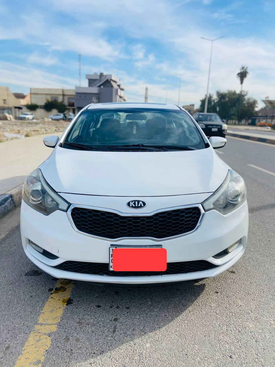 السلام عليكم للبيع 
سيراتو 2014 
فول مواصفات بدون بصمه فقط 
تحكمات ستيرن 
سلايت 
حساسات خلفيه اماميه 
ماشيه 109 حقيقي 
شرط 120 يدك جرس
رقم اربيل سنويه جديده 
هزه ساقطه 
كير شرط 
محرك شرط 
تبريد شرط 
تدفئه شرط 
تخم جديد 
تأيرات جديده 
باتري جديد 
كهربائيات كلها شغاله وضع شركه 
شاشه اندرويد 
كاميرا خلفيه 
بيها 3 قطع بدون دواخل 
وبيها بارد مكانات بسيطه مال رصعه 
شرط ربع ماتصرف عليها
شرط التحويل 
للاستفسار اكثر 
***********
***********
