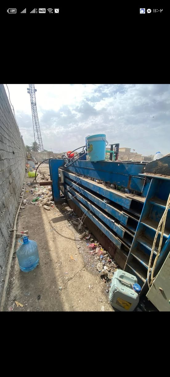 السلام عليكم مكبس كارتون للبيع قياس 110/110معا قايش 7متر
للاستفسار ***********
