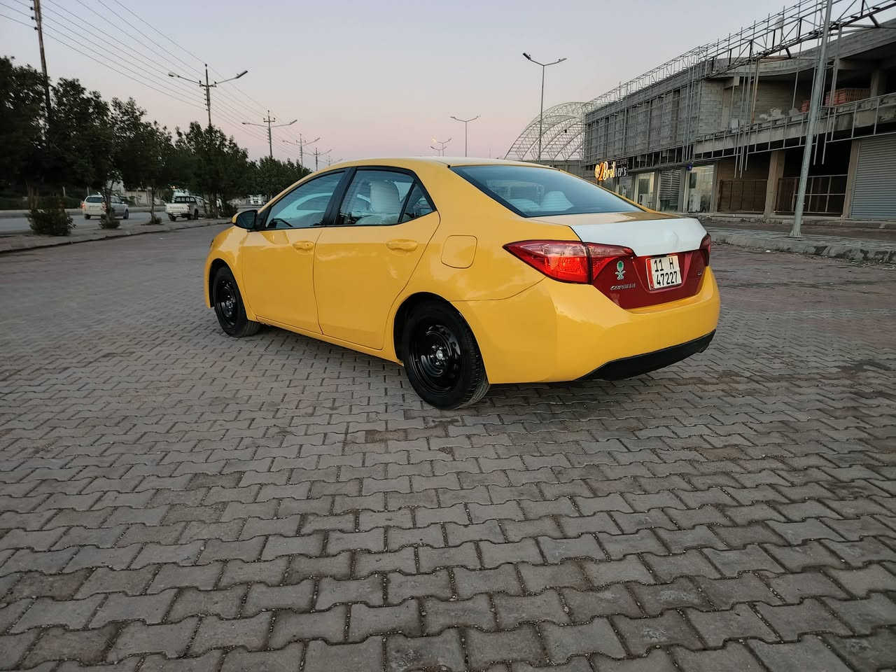 اللهم صلي على محمد وآل محمد           كورلا 2019 Leللبيع رقم بغداد انكليزي.... صبغها جديد.... تخم تأير تخم ويل.... صدر أمامي خلفي جديد... حادثها طخه بالجاملخ الخلفي بدون دواخل وبدون ايرباك... تبريد شرط ثلجه 🥶🥶رجاء مو شراي اعبر المنشور المنشور.. العنوان السياره ديالى خانقين  ......... ***********. ملاحظة السياره ياره جاهزه على الاخير واحلى من الصوره
