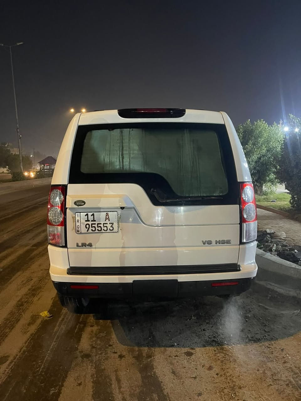 السلام عليكم لاندروفر 2012وارد خليجي فول مواصفات السياره كفاله عامه
***********
