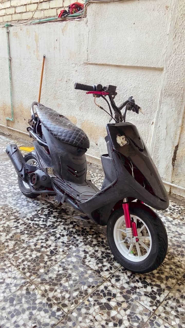 سلام عليكم وينهم ليدورون عدله مال لعب للبيع عل 400 الف وبيها مجال يرادلها شويه ترتيب رقمي ***********
