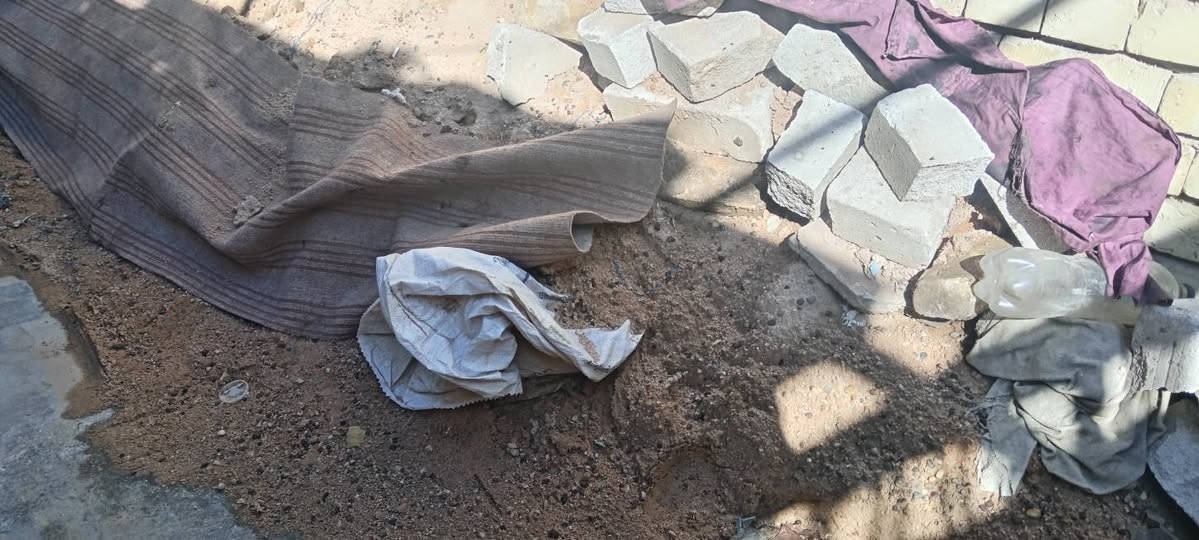 عندي رمل مال بناء الي يفيده خلي يجي ياخذه
مكاني كوفه
***********
