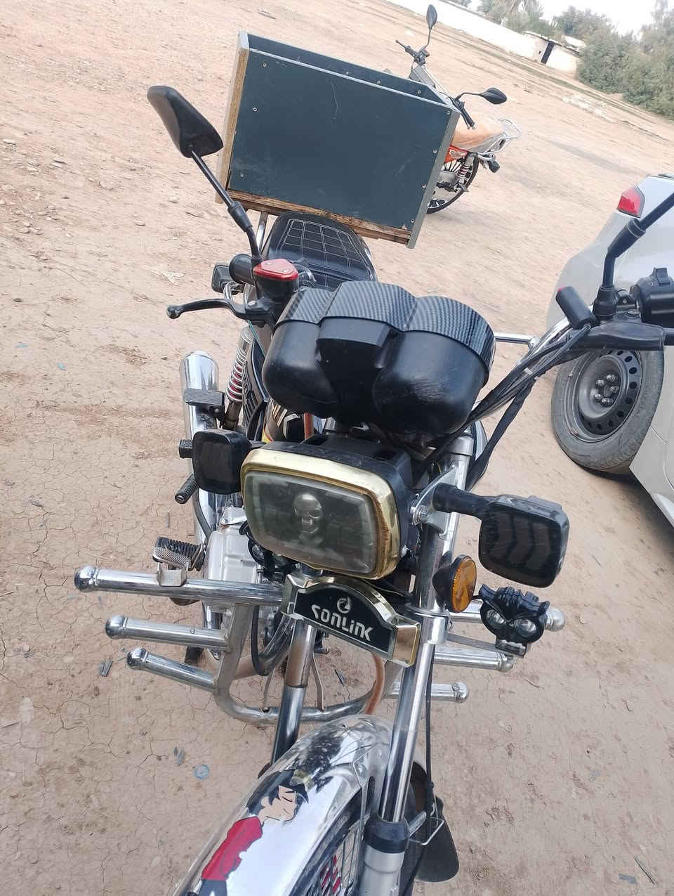 السلام عليكم دراجه 2024 دراجه مقفوله كفاله عامه سبحان ما موجود عليه دراجه على ايدير اوراق خمسه مكان ديالى بعقوبه سعر الدراجه 700 بها مجال شيء قليل ***********
