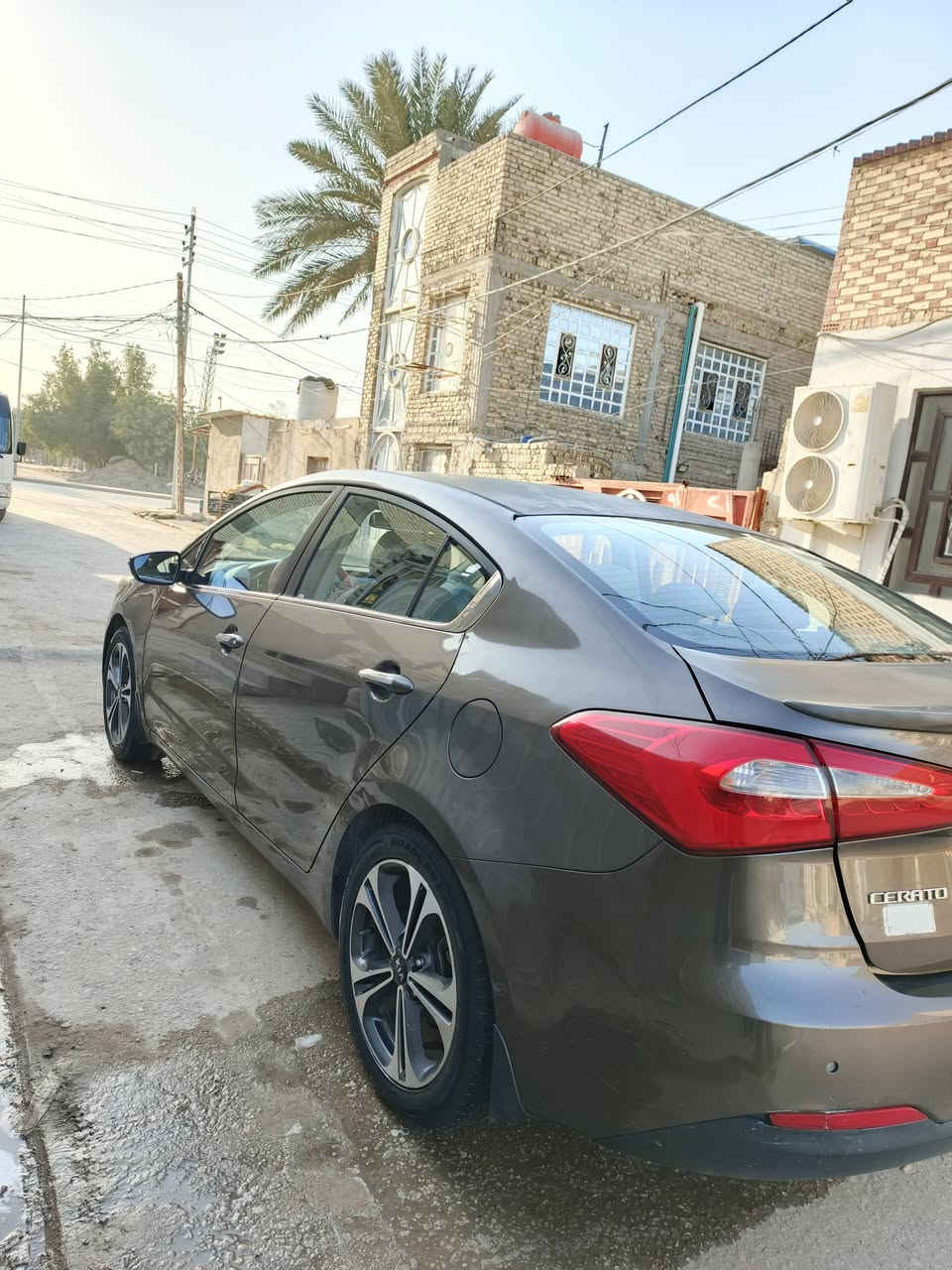 السلام عليكم
سيراتو موديل 2013 مكفولة كفالة عامة 
فول مواصفات عدا الفتحة والبصمة 
تحكم ستيرن اشاير مري لد امامي خلفي مري شفط ...
السعر : $110 وبيها مجال بسيط 
ولمعرفة باقي التفاصيل الاتصال على الرقم 

‏‪***********‬‏
