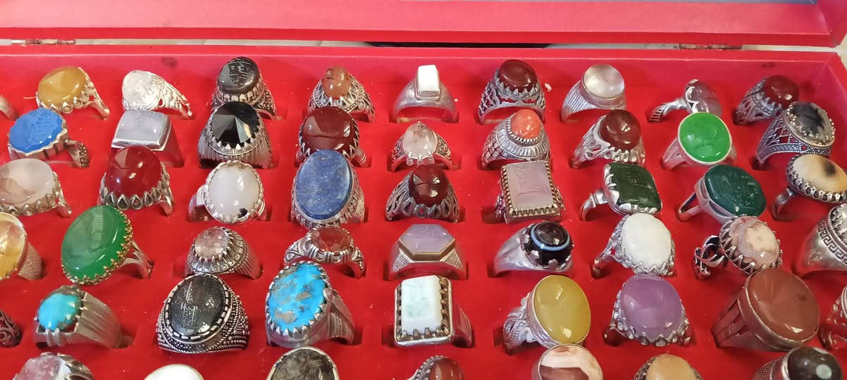 السلام عليكم ورحمة الله وبركاته 100 قطعة الغلبيه صياغات يدويه رقم الهاتف ***********
